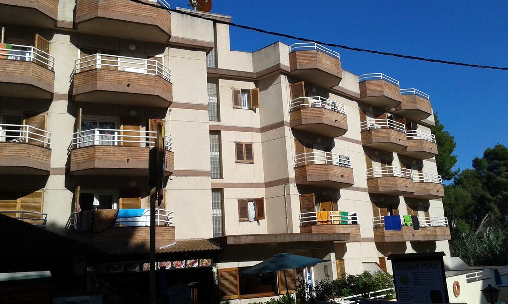 Apartamentos Eva Costa Brava Exteriör bild