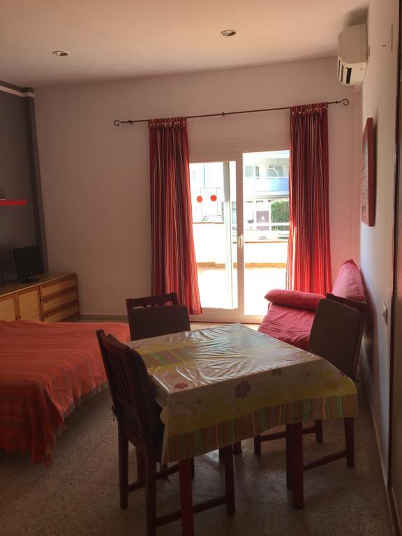 Apartamentos Eva Costa Brava Exteriör bild