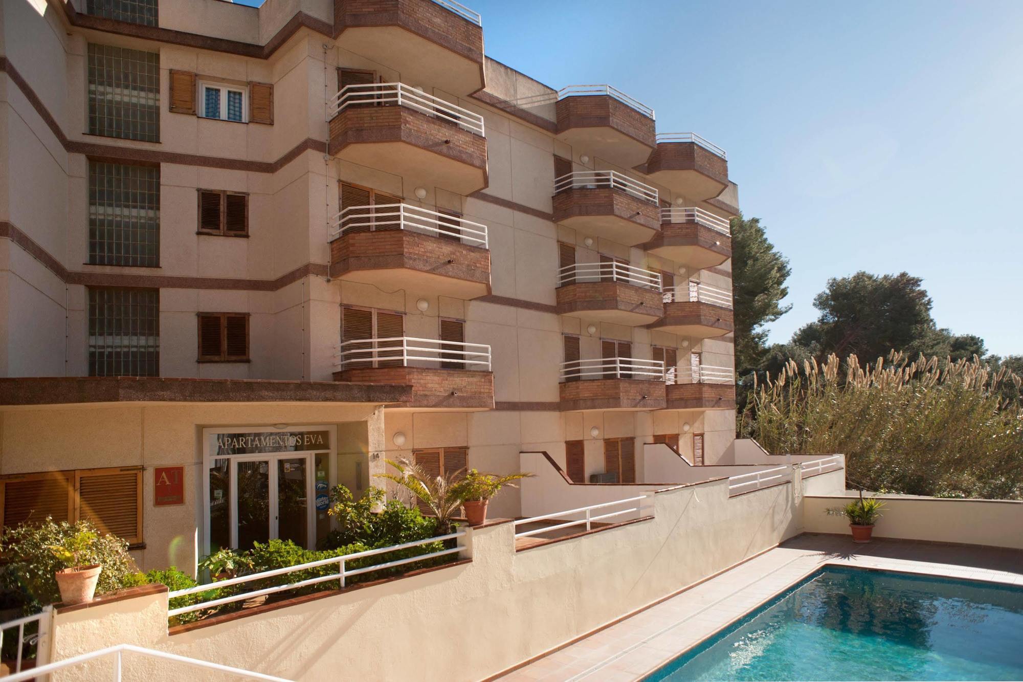 Apartamentos Eva Costa Brava Exteriör bild